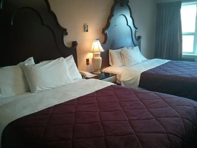*** Hotel Knights Inn Port Colborne Niagara Falls Canada