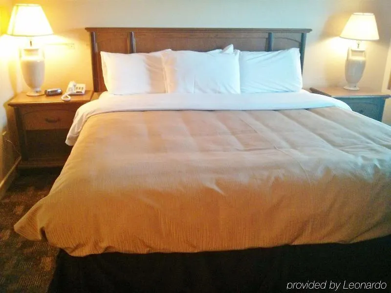 *** Hotel Knights Inn Port Colborne Niagara Falls Canada